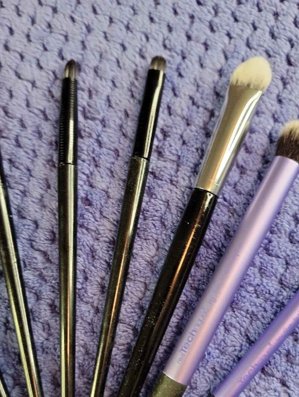 NWOT Makeup Brush Travel Set With Black Case